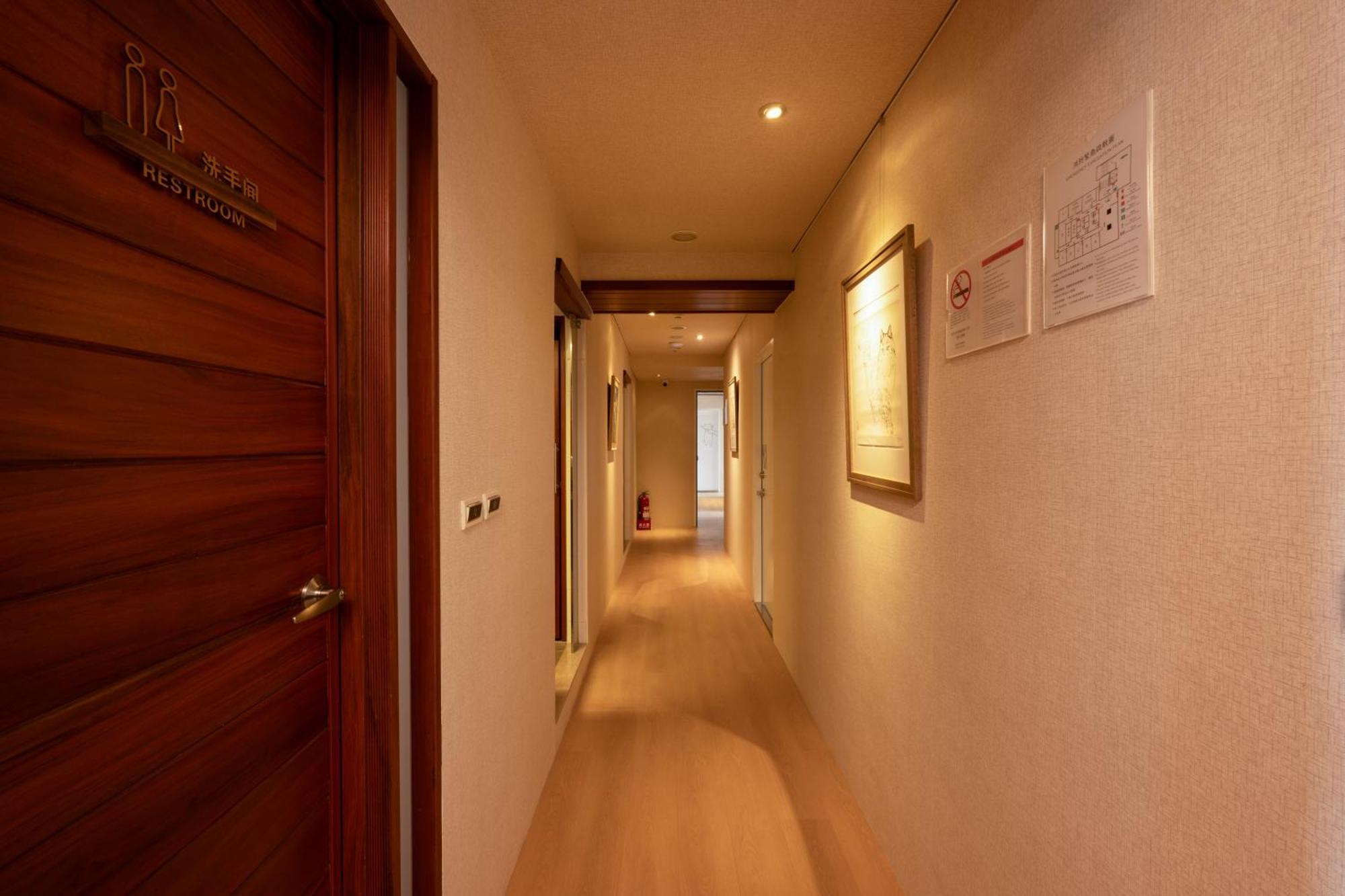 Cat Tail Pocket Inn Taipei Exterior photo